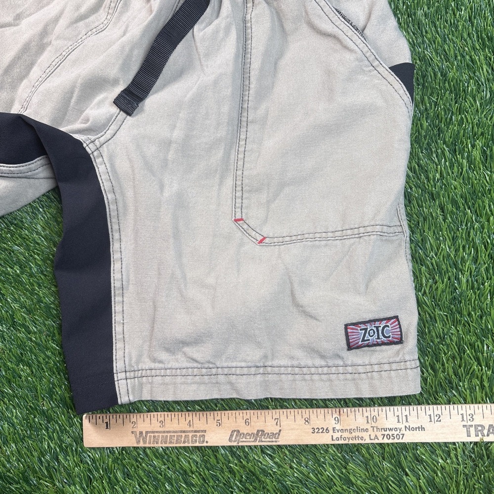 VTG Zoic Cycling Cargo Shorts Tan Men Size Large Lined Elastic Waist USA Made - Picture 10 of 16